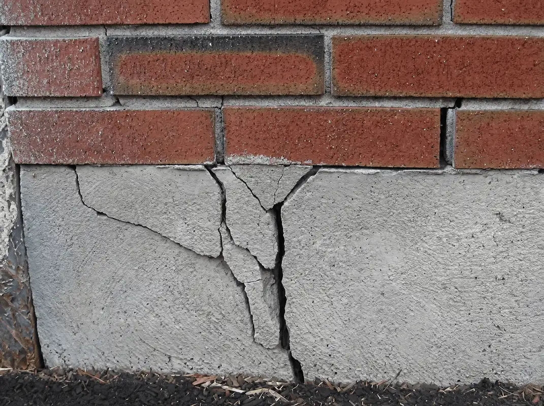 Concrete foundation with serious structural damage in Atlanta, GA